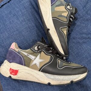 Golden Goose Sneakers